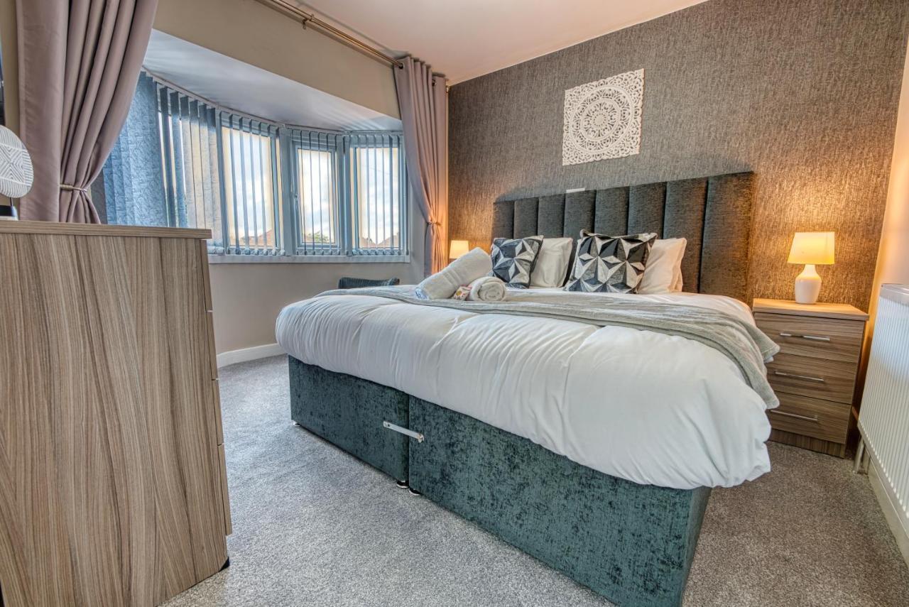 Stylish House - B'Ham Airport And Nec, Jlr Solihull, Business & Leisure Stays - Aspen House Habitación foto